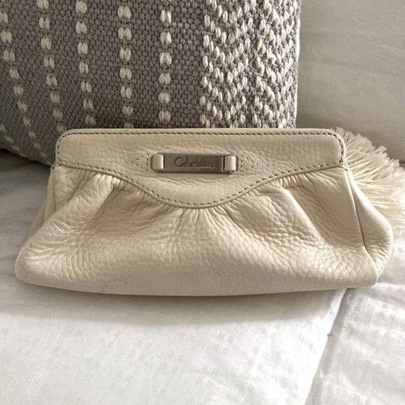 Cole Haan Handbags - Cole Haan leather Clutch